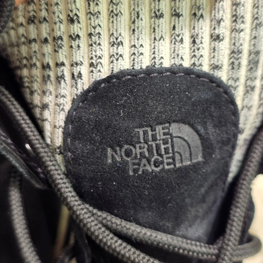The North Face Ballard III Lace Up Waterproof Snow Boots Black Suede Womens 6